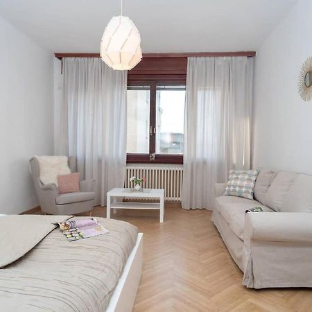 Convenient Apartment In The Heart Of Downtown Budapest Ngoại thất bức ảnh